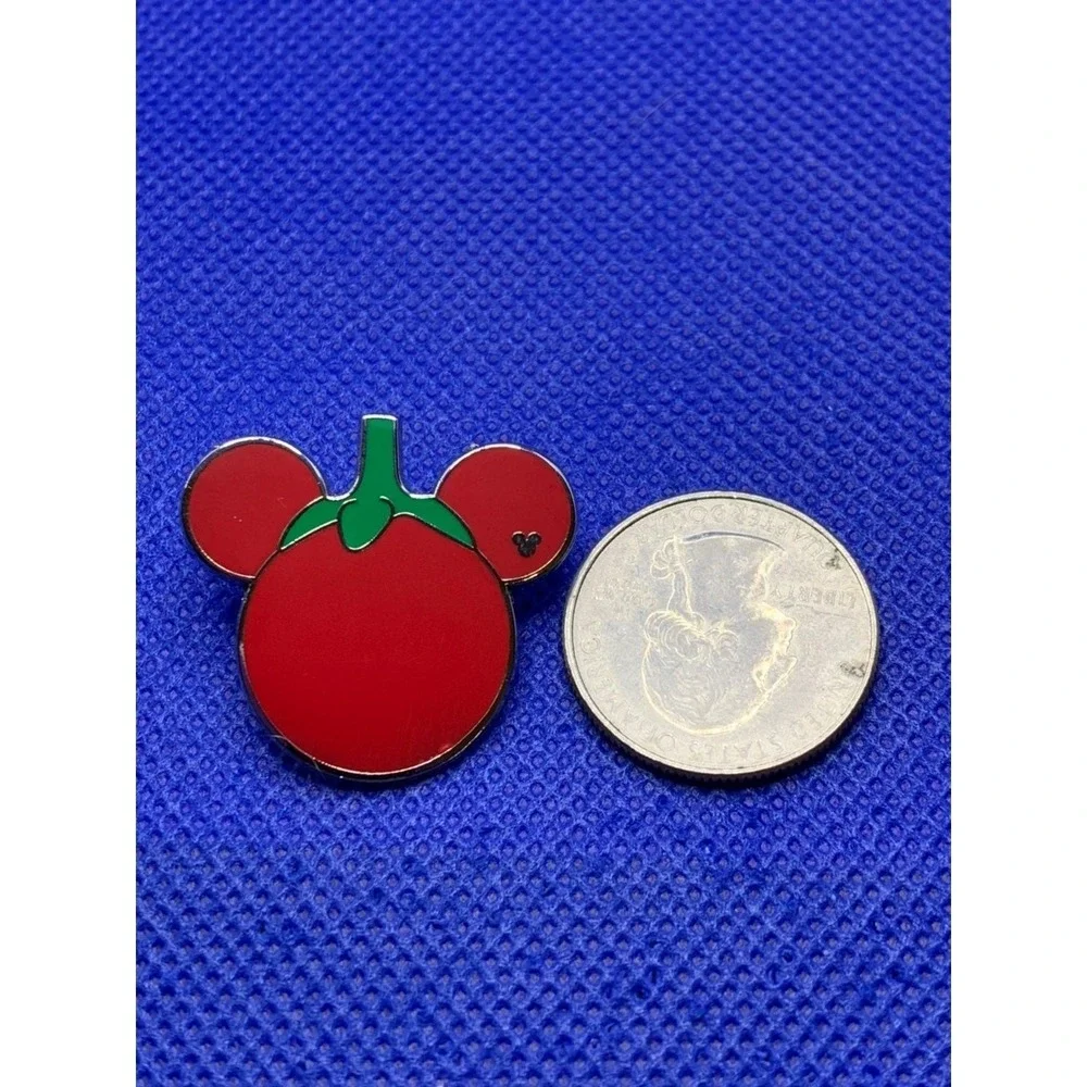 2008 Hidden Mickey Mouse Shaped Head WDW Tomato Disney pin Fruit Icons